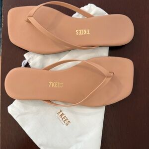 TKEES Women's Tan Sandals